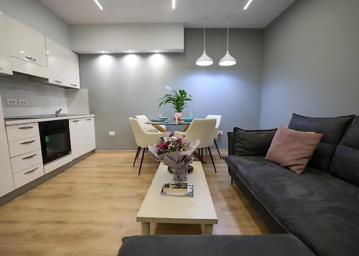 Select 9 Apartament Tirana